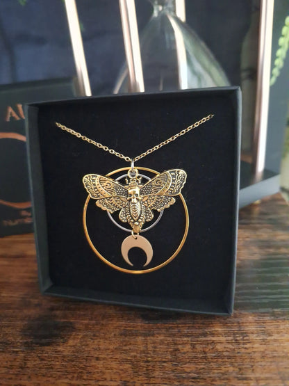 Velistra Necklace Noctis Aura